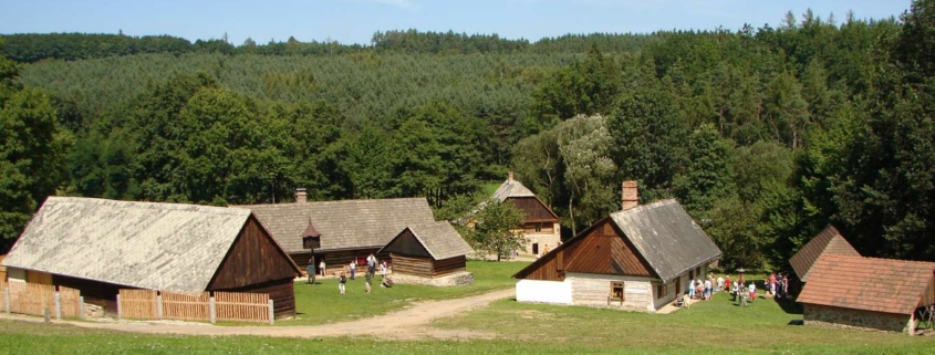 Skanzen Vysoký Chlumec - Exteriér